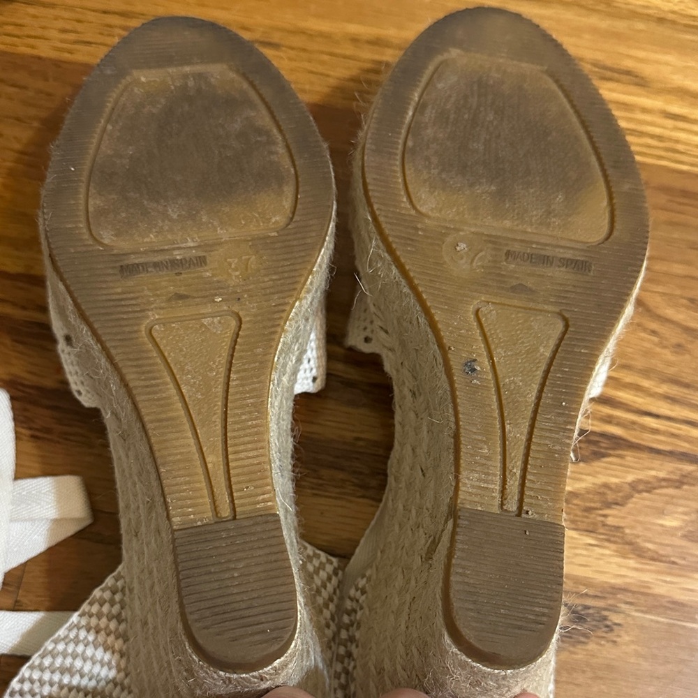 Anthropologie Emmylou Cream Crochet Lace-Up Wedge Espadrilles - Picture 7 of 7